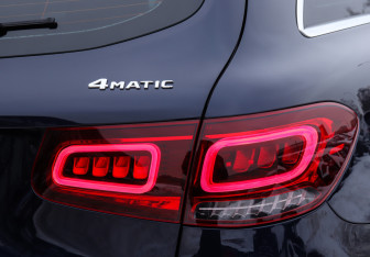 Подержанный автомобиль Mercedes-Benz GLC Coupe 2021 года (22 фото)