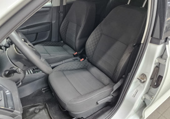 Подержанный автомобиль Skoda Rapid Liftback 2020 года (20 фото)