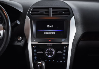 Подержанный автомобиль Ford Explorer 2012 года (11 фото)