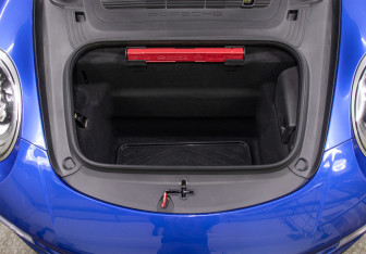 Подержанный автомобиль Porsche 911 Coupe 2018 года (9 фото)