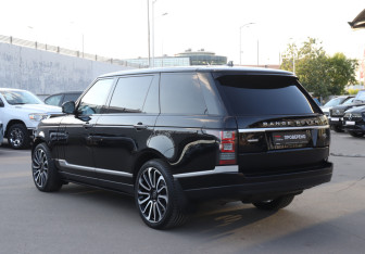 Подержанный автомобиль Land Rover Range Rover 2016 года (7 фото)