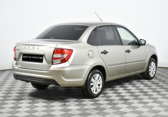 Подержанный автомобиль LADA (ВАЗ) Granta Sedan 2019 года (3 фото)