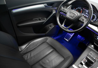 Подержанный автомобиль Audi Q5 2020 года (18 фото)