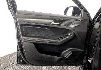 Подержанный автомобиль Haval Jolion 2023 года (19 фото)