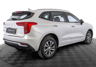 Подержанный автомобиль Haval Jolion 2022 года (5 фото)