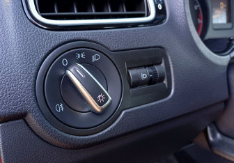 Подержанный автомобиль Volkswagen Polo Sedan 2018 года (19 фото)