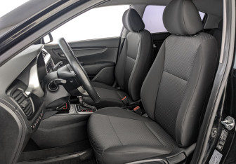 Подержанный автомобиль Kia Rio Hatchback 2022 года (20 фото)