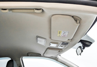 Подержанный автомобиль Mitsubishi Outlander 2020 года (22 фото)