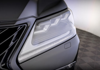 Подержанный автомобиль Lexus LX 2016 года (17 фото)