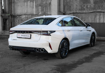 Подержанный автомобиль Chery Arrizo 8 2024 года (4 фото)