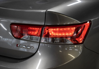 Подержанный автомобиль Kia Cerato Coupe 2012 года (24 фото)