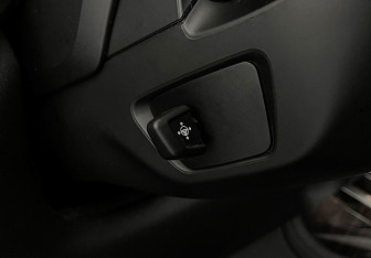 Подержанный автомобиль BMW X7 2020 года (22 фото)