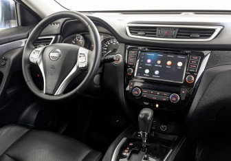 Подержанный автомобиль Nissan X-Trail 2018 года (29 фото)