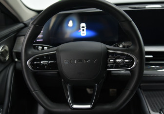 Подержанный автомобиль Chery Arrizo 8 2024 года (12 фото)