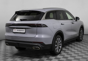 Подержанный автомобиль Chery Tiggo 9 2024 года (5 фото)