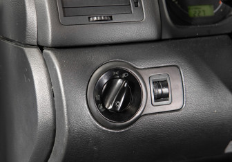 Подержанный автомобиль Skoda Octavia Liftback 2007 года (15 фото)