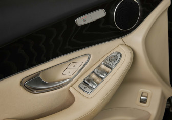 Подержанный автомобиль Mercedes-Benz GLC Coupe 2019 года (8 фото)