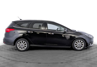 Подержанный автомобиль Ford Focus Wagon 2019 года (4 фото)