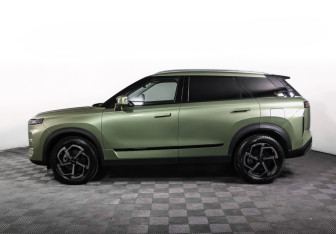 Подержанный автомобиль Jaecoo J7 2024 года (8 фото)