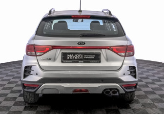 Подержанный автомобиль Kia Rio Hatchback 2021 года (6 фото)