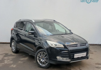 Подержанный автомобиль Ford Kuga 2014 года (3 фото)