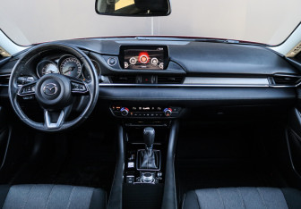 Подержанный автомобиль Mazda 6 Sedan 2019 года (9 фото)