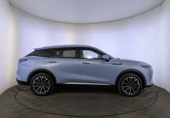 Подержанный автомобиль Exeed RX 2023 года (4 фото)