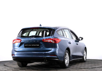Подержанный автомобиль Ford Focus Wagon 2019 года (3 фото)