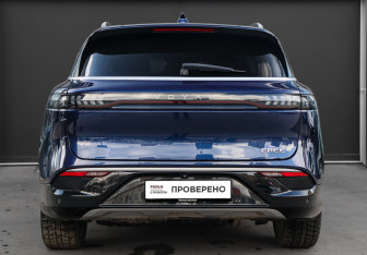 Подержанный автомобиль Voyah Free 2023 года (5 фото)