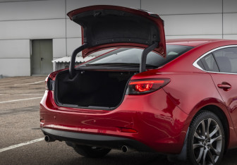 Подержанный автомобиль Mazda 6 Sedan 2018 года (20 фото)