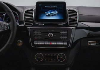 Подержанный автомобиль Mercedes-Benz GLE 2017 года (15 фото)