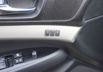 Подержанный автомобиль Infiniti G Sedan 2007 года (16 фото)