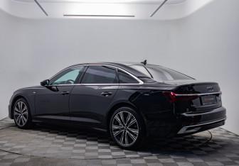 Подержанный автомобиль Audi A6 Sedan 2023 года (3 фото)