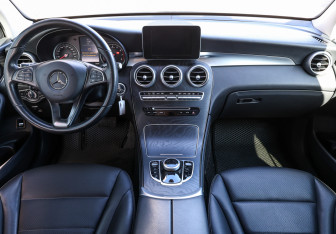 Подержанный автомобиль Mercedes-Benz GLC Coupe 2018 года (13 фото)
