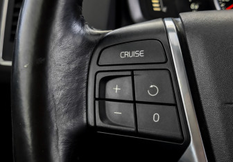 Подержанный автомобиль Volvo XC60 2016 года (29 фото)