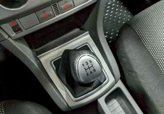 Подержанный автомобиль Ford Focus Sedan 2010 года (26 фото)