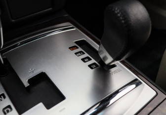 Подержанный автомобиль Mitsubishi Pajero 2019 года (18 фото)