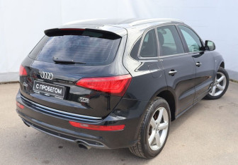 Подержанный автомобиль Audi Q5 2015 года (4 фото)