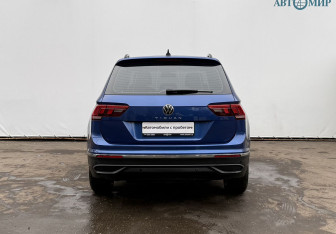 Подержанный автомобиль Volkswagen Tiguan 2021 года (6 фото)