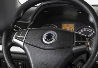 Подержанный автомобиль SsangYong Actyon 2014 года (10 фото)