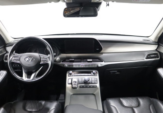 Подержанный автомобиль Hyundai Palisade 2020 года (13 фото)