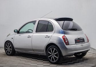 Подержанный автомобиль Nissan Micra Hatchback 2004 года (3 фото)