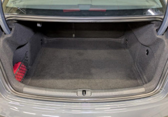 Подержанный автомобиль Audi A3 Sedan 2020 года (10 фото)