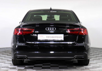 Подержанный автомобиль Audi A6 Sedan 2017 года (6 фото)