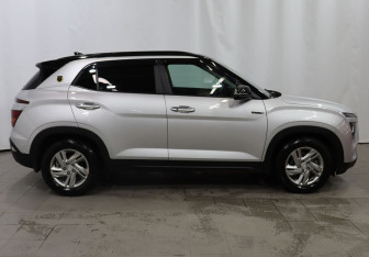 Подержанный автомобиль Hyundai Creta 2021 года (7 фото)