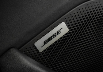 Подержанный автомобиль Porsche Taycan 2020 года (22 фото)