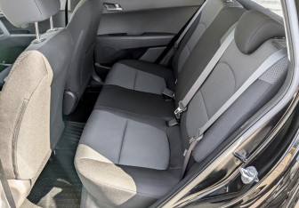 Подержанный автомобиль Hyundai Creta 2018 года (12 фото)