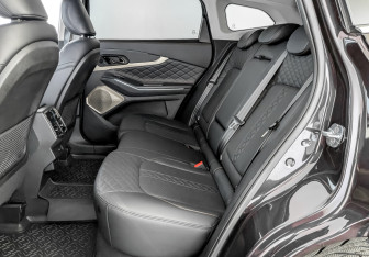 Подержанный автомобиль Exeed TXL 2022 года (12 фото)