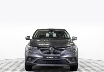 Подержанный автомобиль Renault Arkana 2021 года (2 фото)