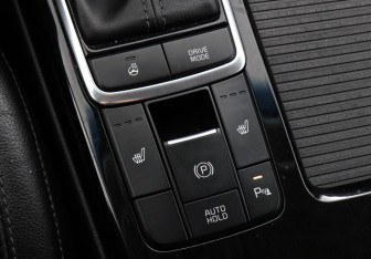 Подержанный автомобиль Kia Optima Sedan 2017 года (12 фото)